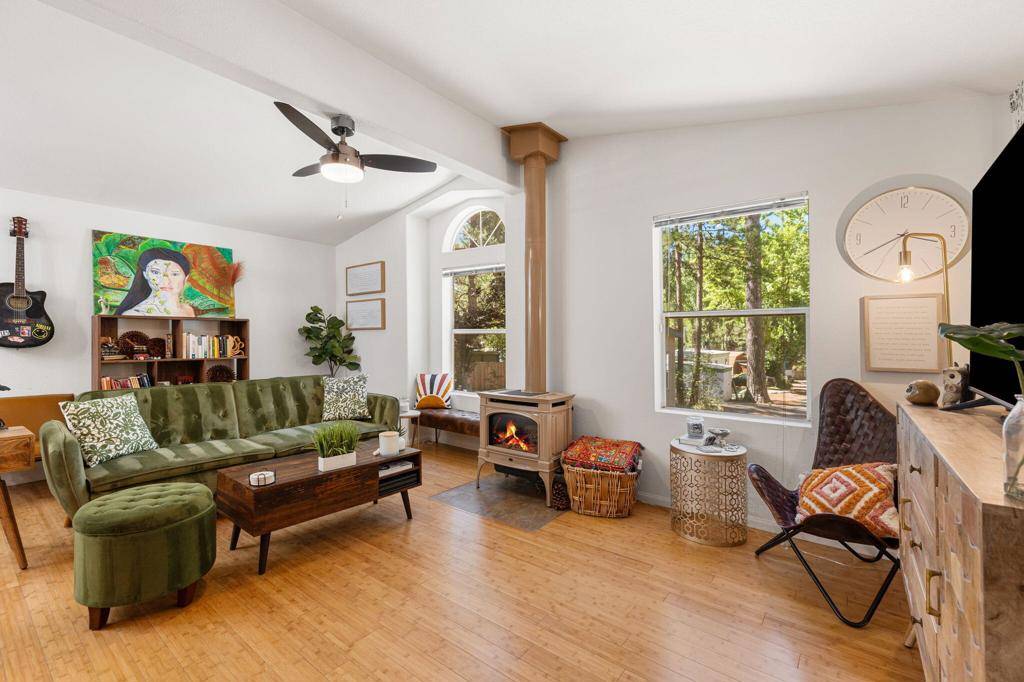 Idyllwild, CA 92549,26350 Delano DR #36
