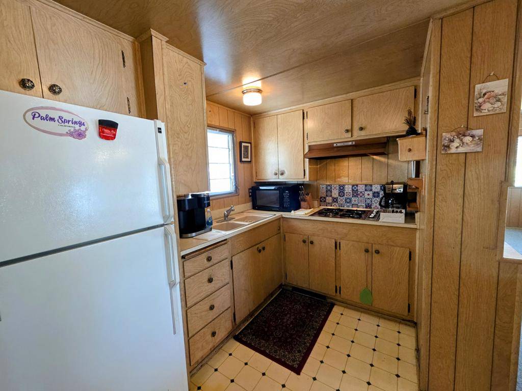Rancho Mirage, CA 92270,70260 Highway 111 #2