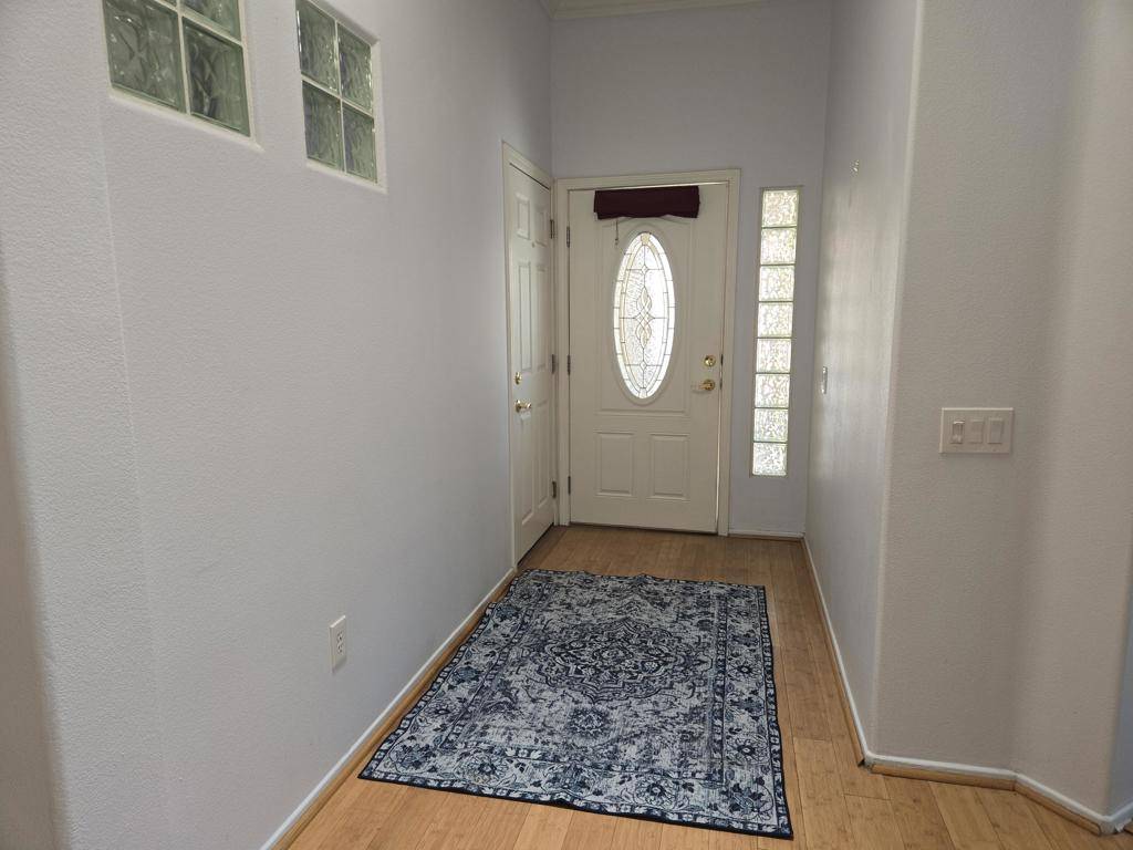 Palm Desert, CA 92211,78359 Silent DR