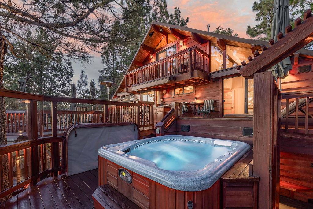 Big Bear, CA 92314,817 Plumas CT