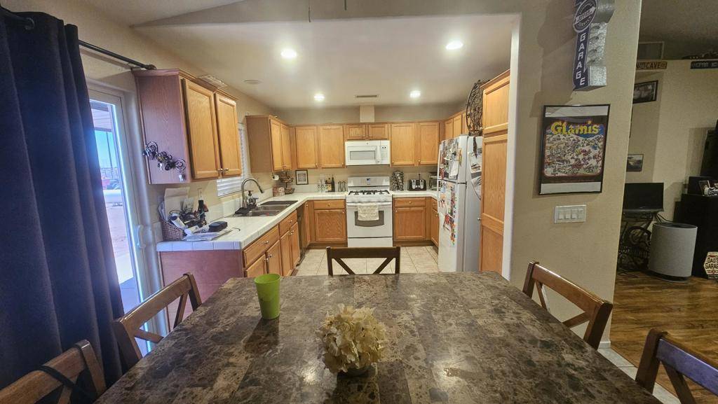 Thermal, CA 92274,1952 Bartle PL