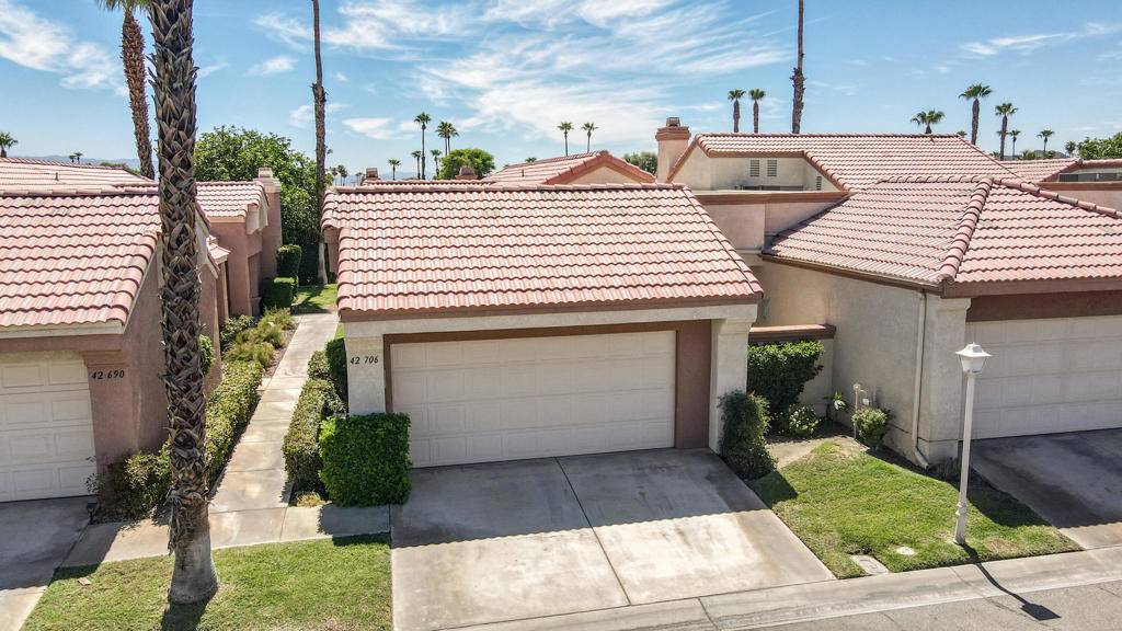 Palm Desert, CA 92211,42706 Liolios DR
