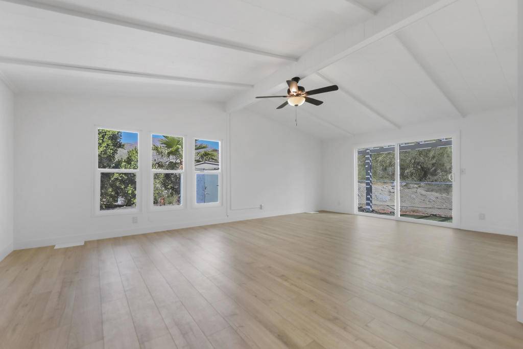 Palm Desert, CA 92260,49305 Hwy 74 Spc 49