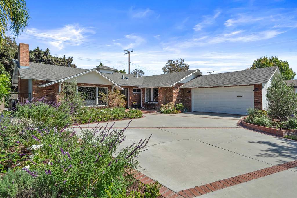 Rossmoor, CA 90720,12742 Foster RD