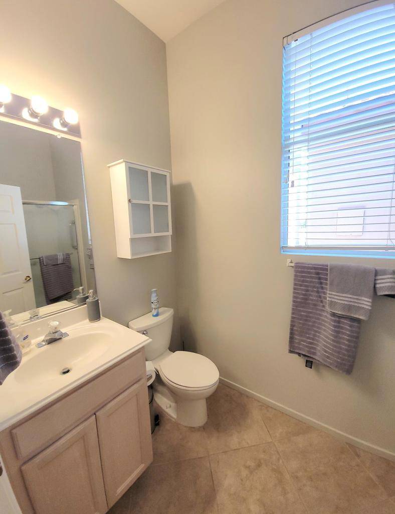 Palm Desert, CA 92211,37391 Skycrest RD