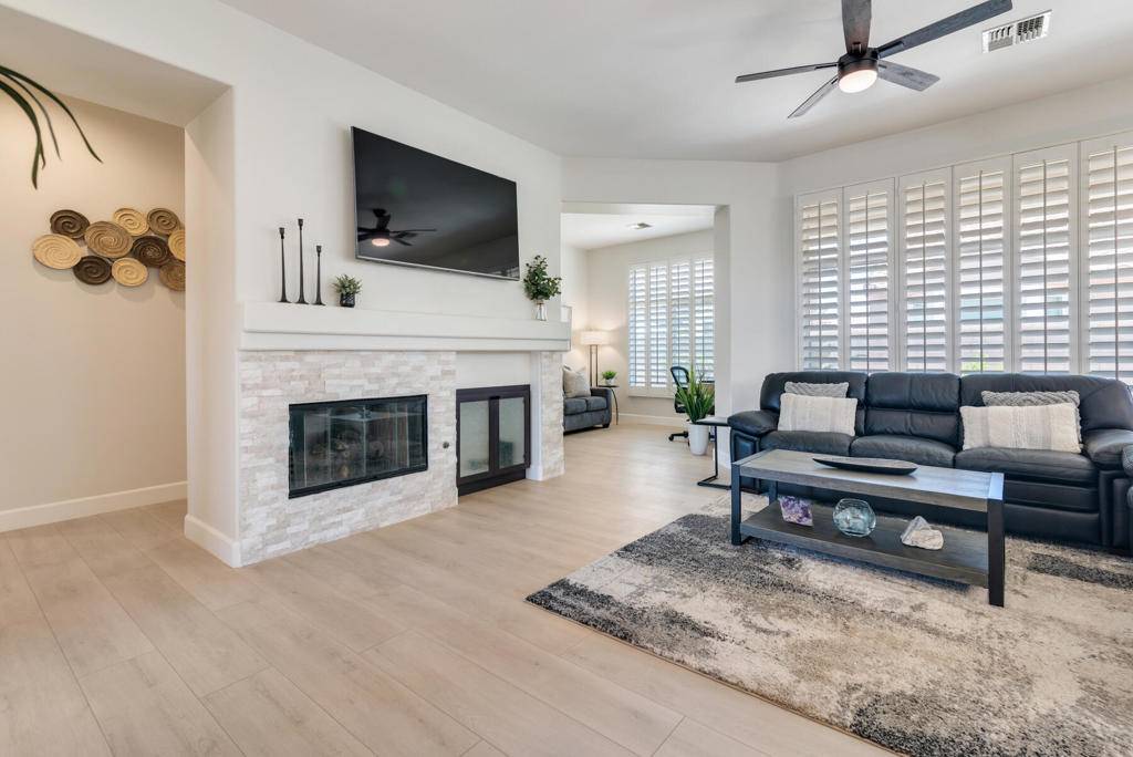 Palm Desert, CA 92211,78516 Platinum DR