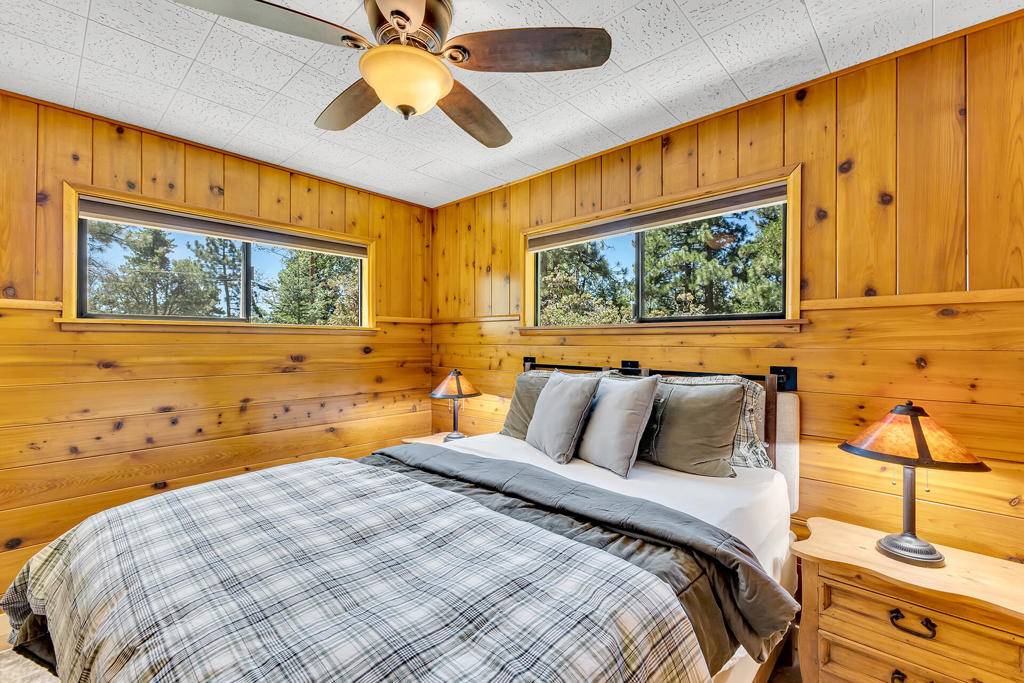 Idyllwild, CA 92549,52646 Chickadee LN