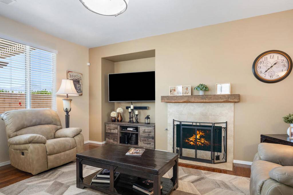 Desert Hot Springs, CA 92240,65565 Acoma AVE #1