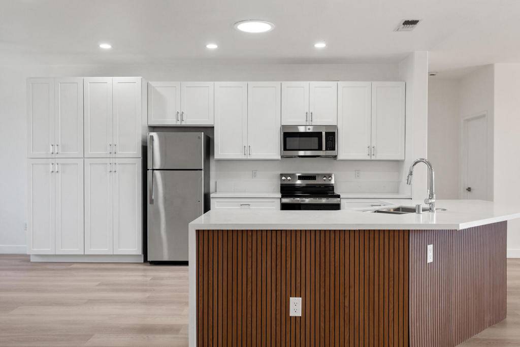 Palm Desert, CA 92211,35677 Inverness AVE
