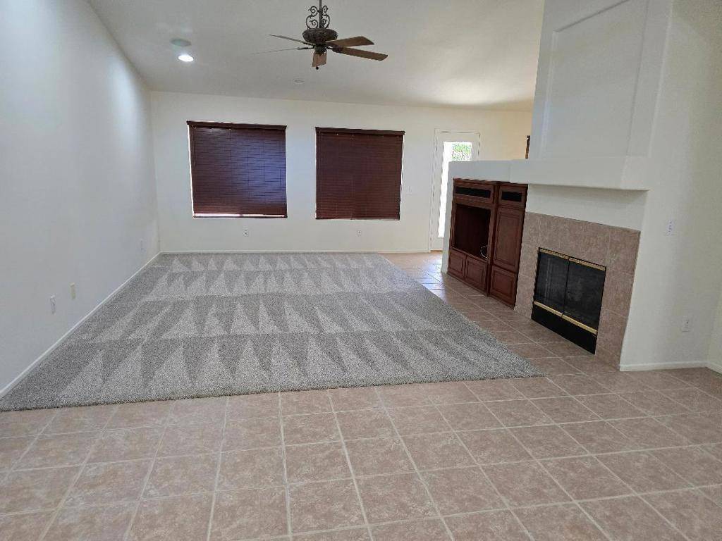 La Quinta, CA 92253,45705 Coldbrook LN