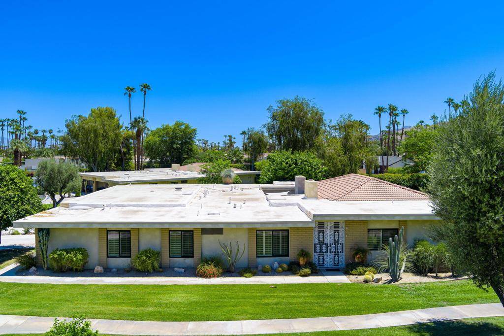 Palm Springs, CA 92264,2411 S Oakcrest DR