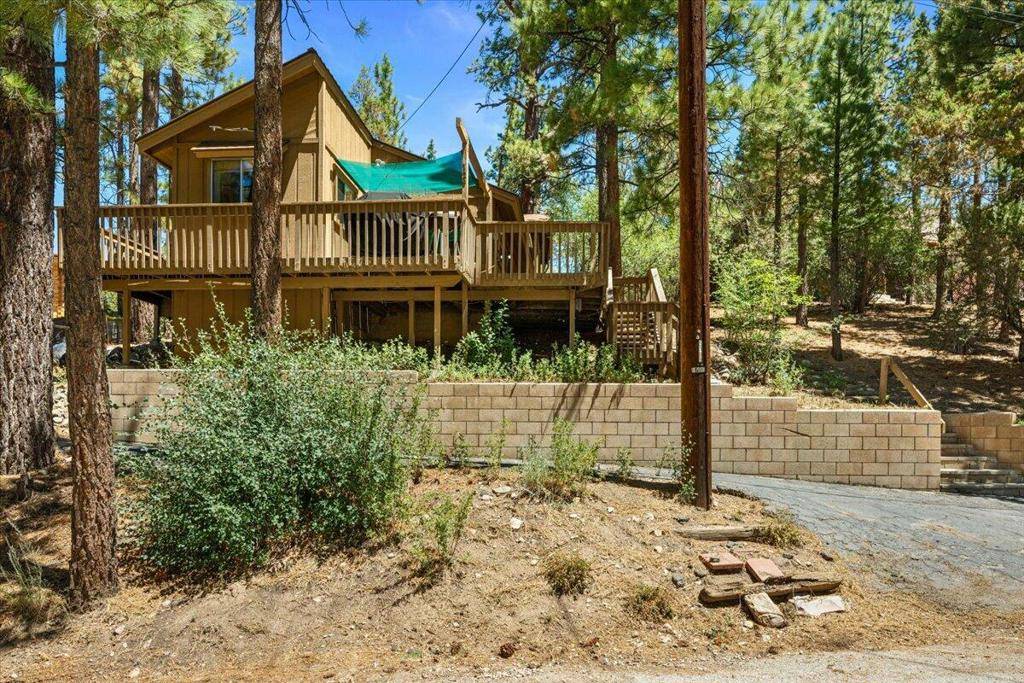 Big Bear, CA 92314,129 W Rainbow BLVD