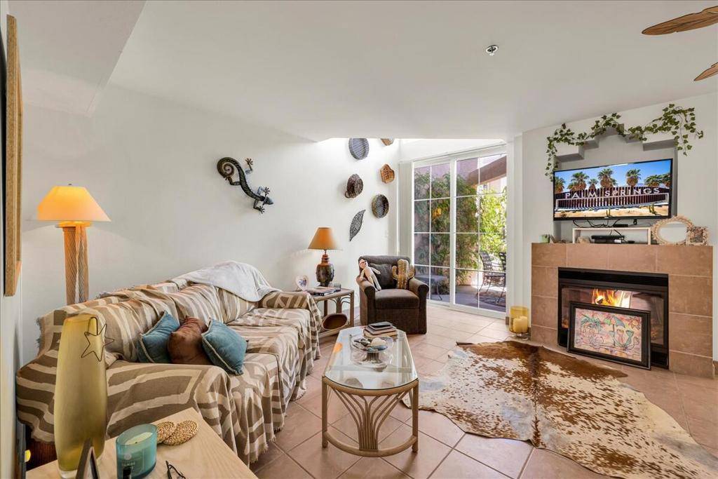 Palm Springs, CA 92262,1555 N Chaparral RD #402
