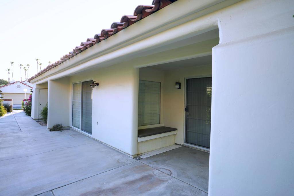 Palm Desert, CA 92211,43902 Via Palma