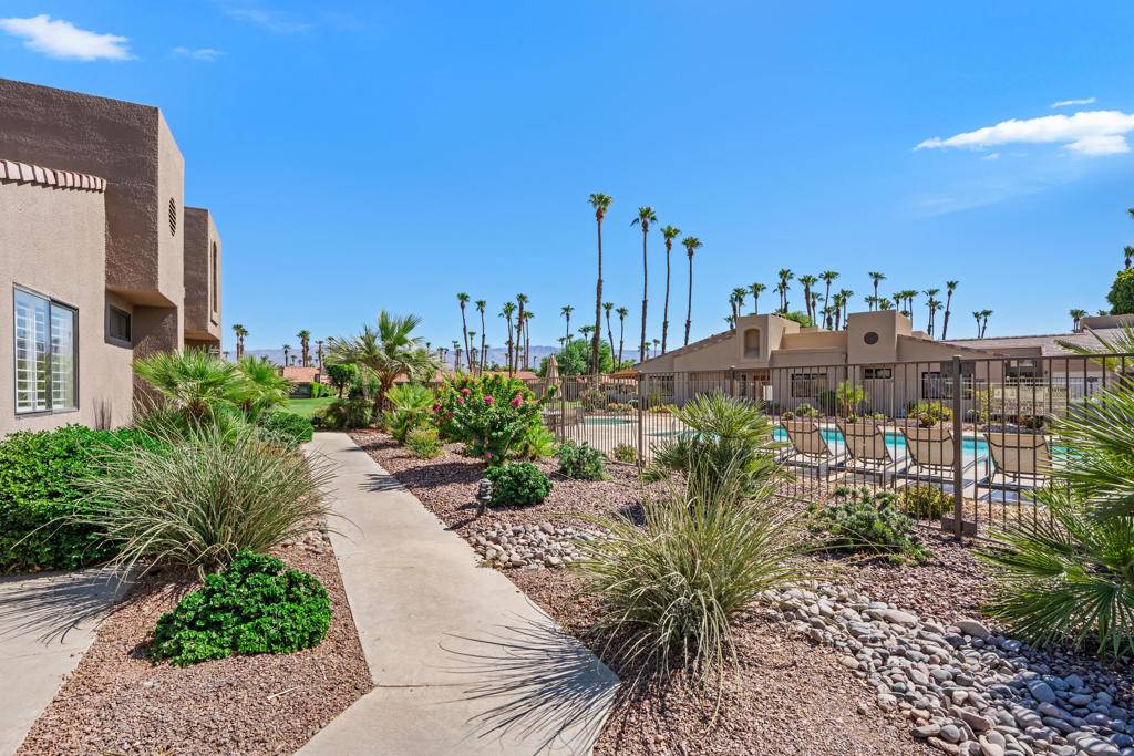 Palm Desert, CA 92211,76662 Daffodil DR