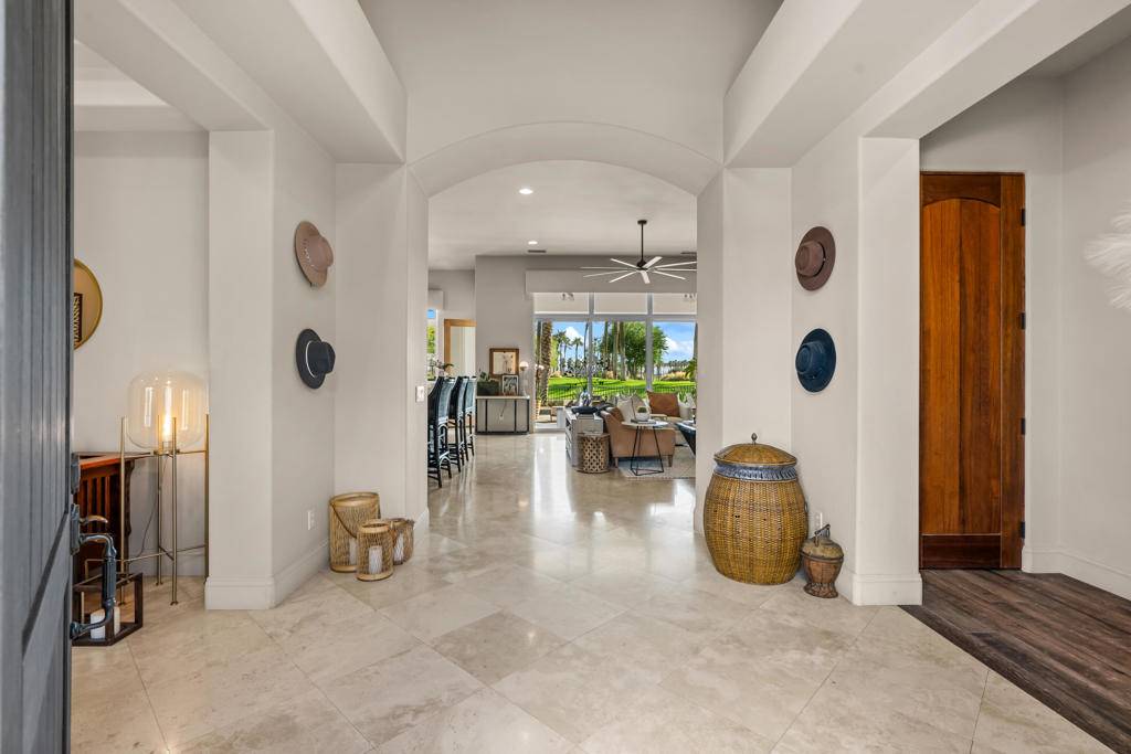 La Quinta, CA 92253,56738 Palms Dr DR