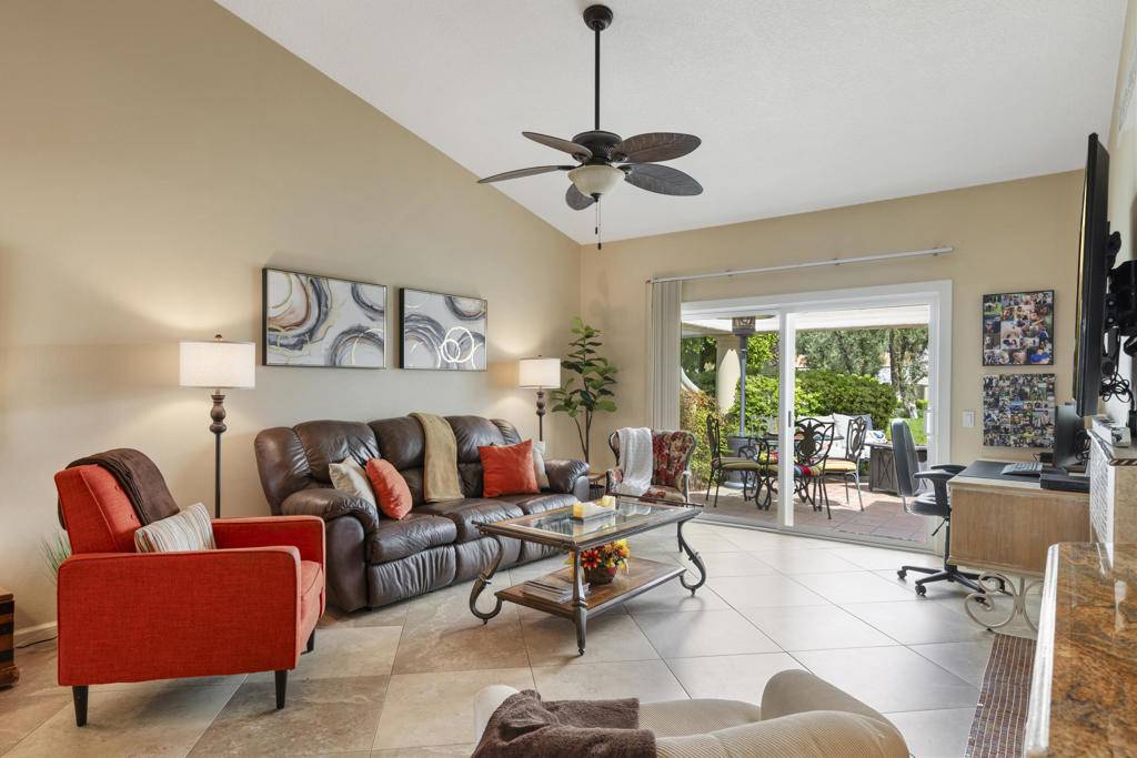 Palm Desert, CA 92211,182 Desert Falls CIR
