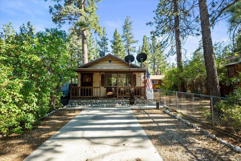 Big Bear, CA 92314,206 E Barker BLVD