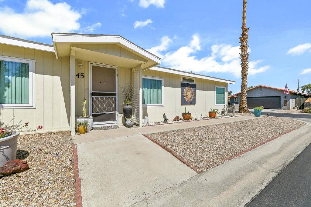 Indio, CA 92201,81641 Avenue 48 #45