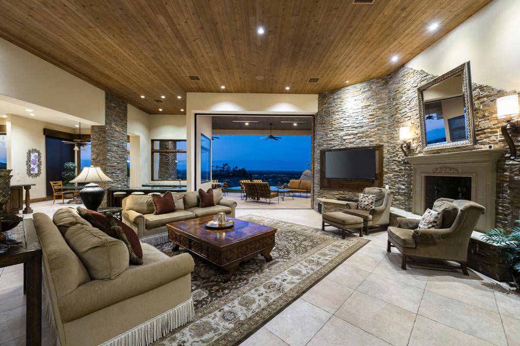 Rancho Mirage, CA 92270,9 Nebulae Way