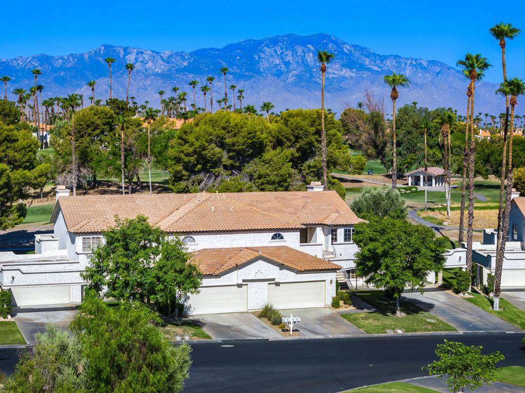 Palm Desert, CA 92211,357 Desert Falls DR E