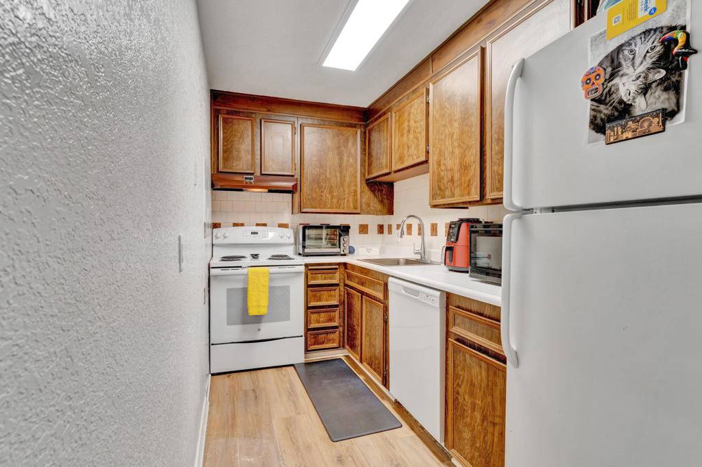 Palm Springs, CA 92262,2825 North Felices RD #212