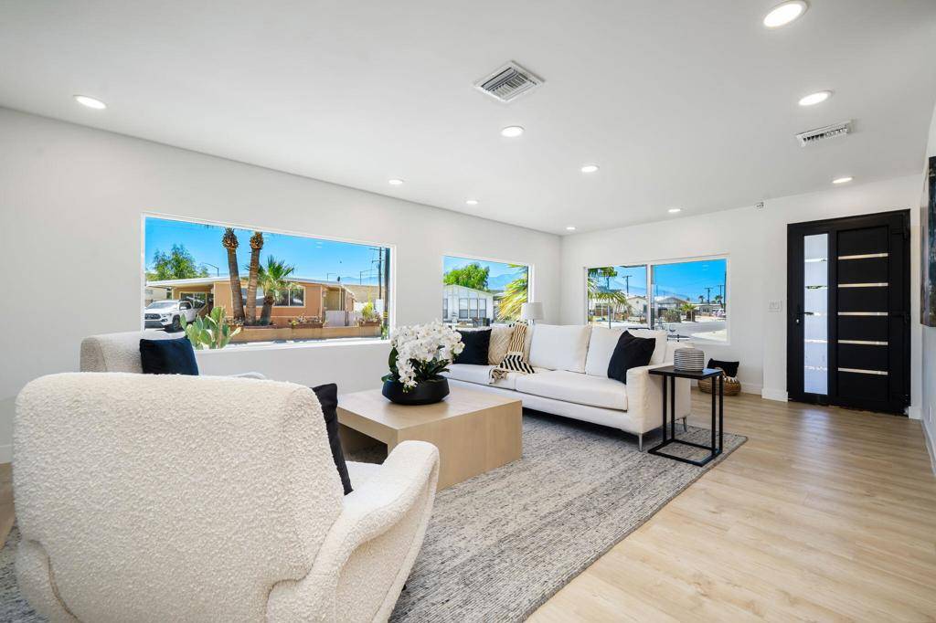 Thousand Palms, CA 92276,33240 Westchester DR