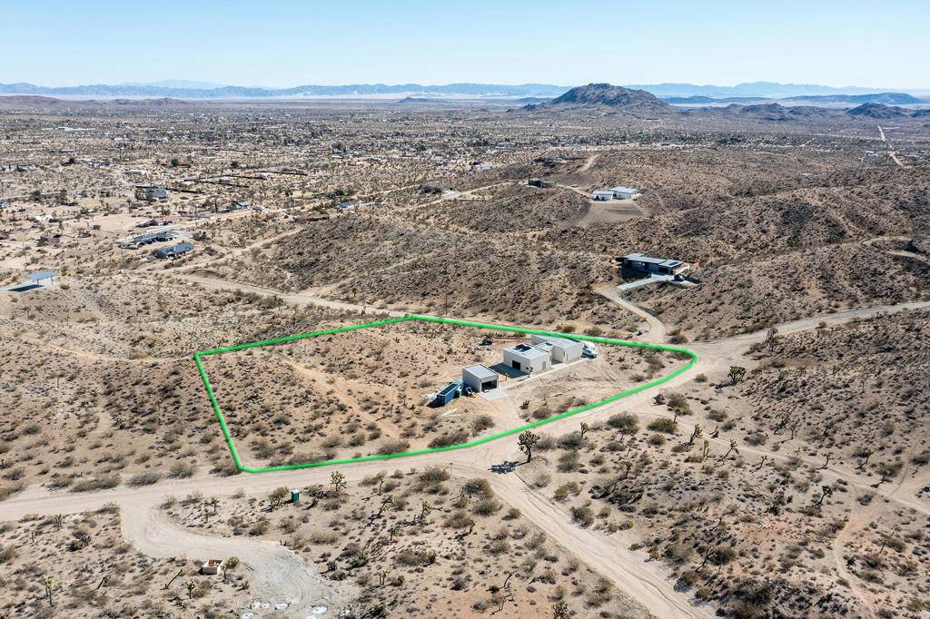 Yucca Valley, CA 92284,5175 Hilton AVE