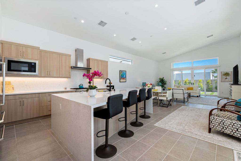 Palm Springs, CA 92262,845 Nugget LN