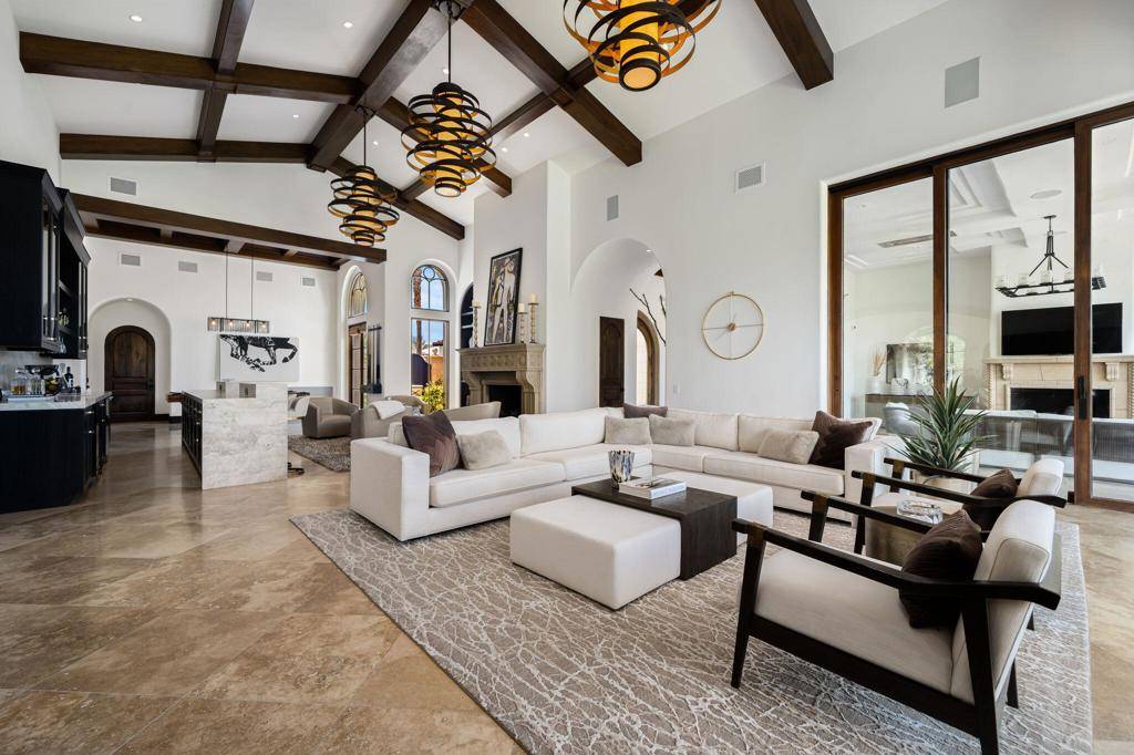 La Quinta, CA 92253,80250 Via Capri
