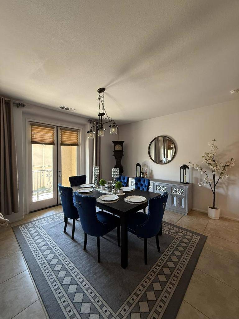 Palm Desert, CA 92211,250 Paseo Bravo