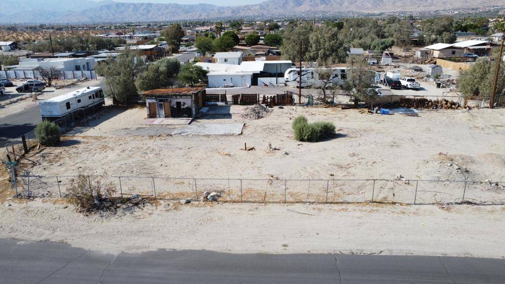 Desert Hot Springs, CA 92240,16830 Via Corto
