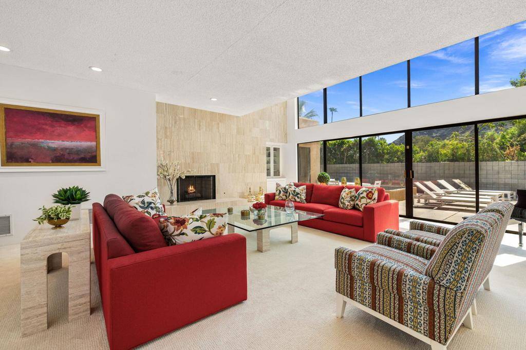 Indian Wells, CA 92210,46220 Manitou DR