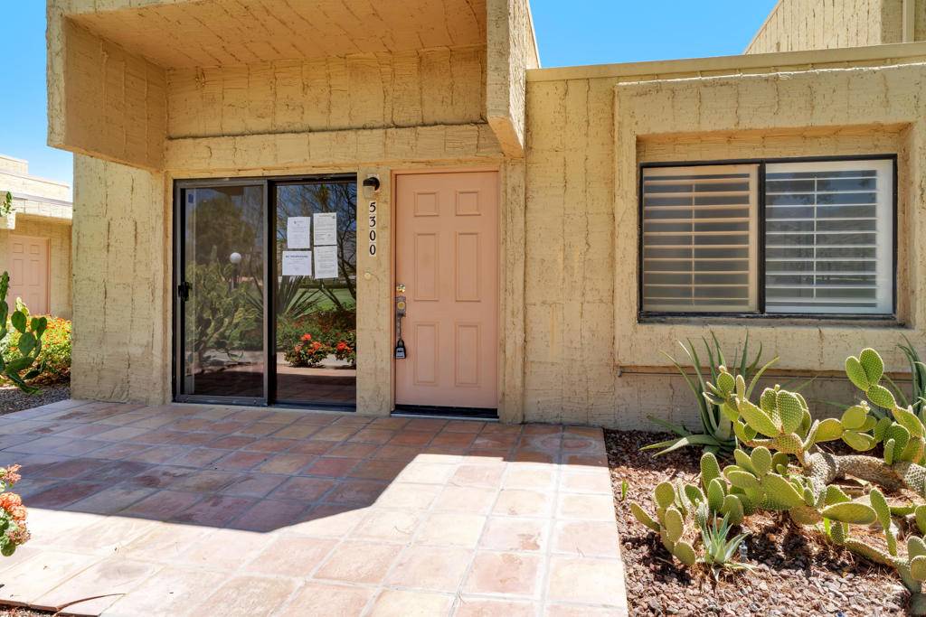 Palm Springs, CA 92264,5300 Los Coyotes DR