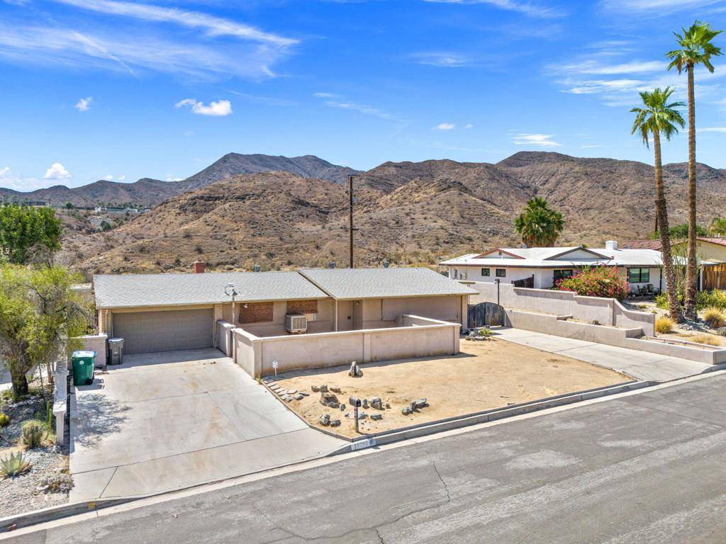 Cathedral City, CA 92234,38280 Chuperosa LN