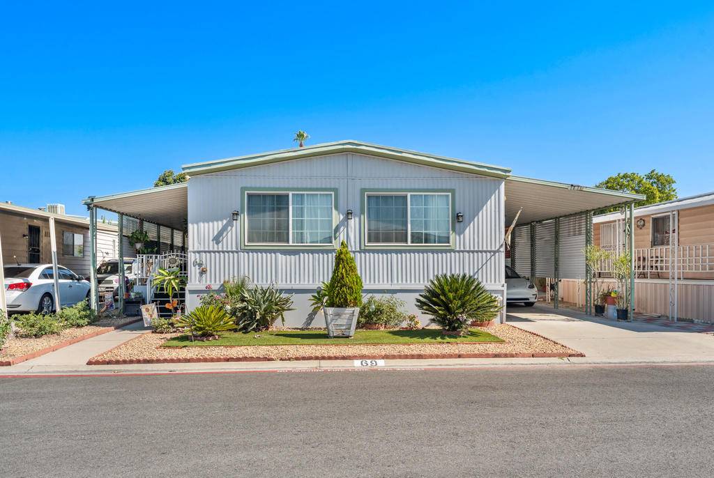 Rialto, CA 92376,200 W San Bernardino AVE #69