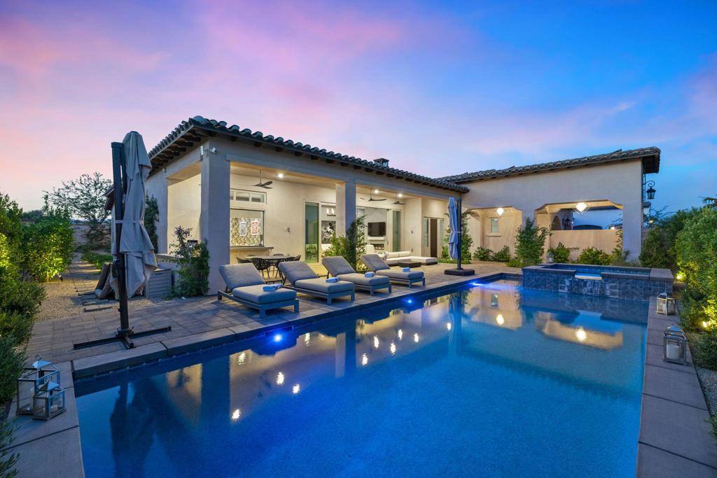 La Quinta, CA 92253,81670 Haflinger WAY