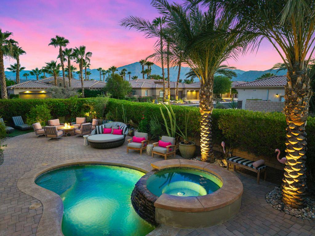 La Quinta, CA 92253,52205 Day Star DR