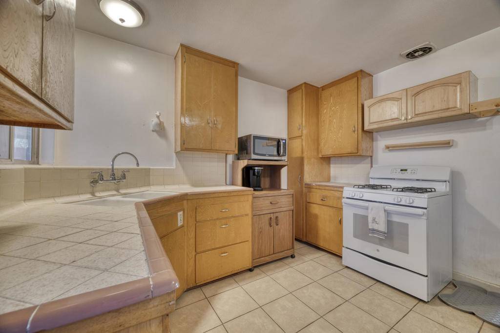 Indio, CA 92201,44771 Swingle AVE