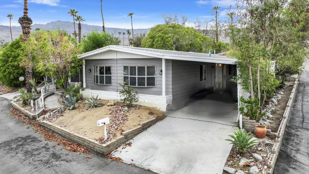 Palm Desert, CA 92260,33 Diamond E DR