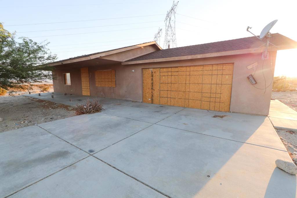 Desert Hot Springs, CA 92240,64665 Thumb DR