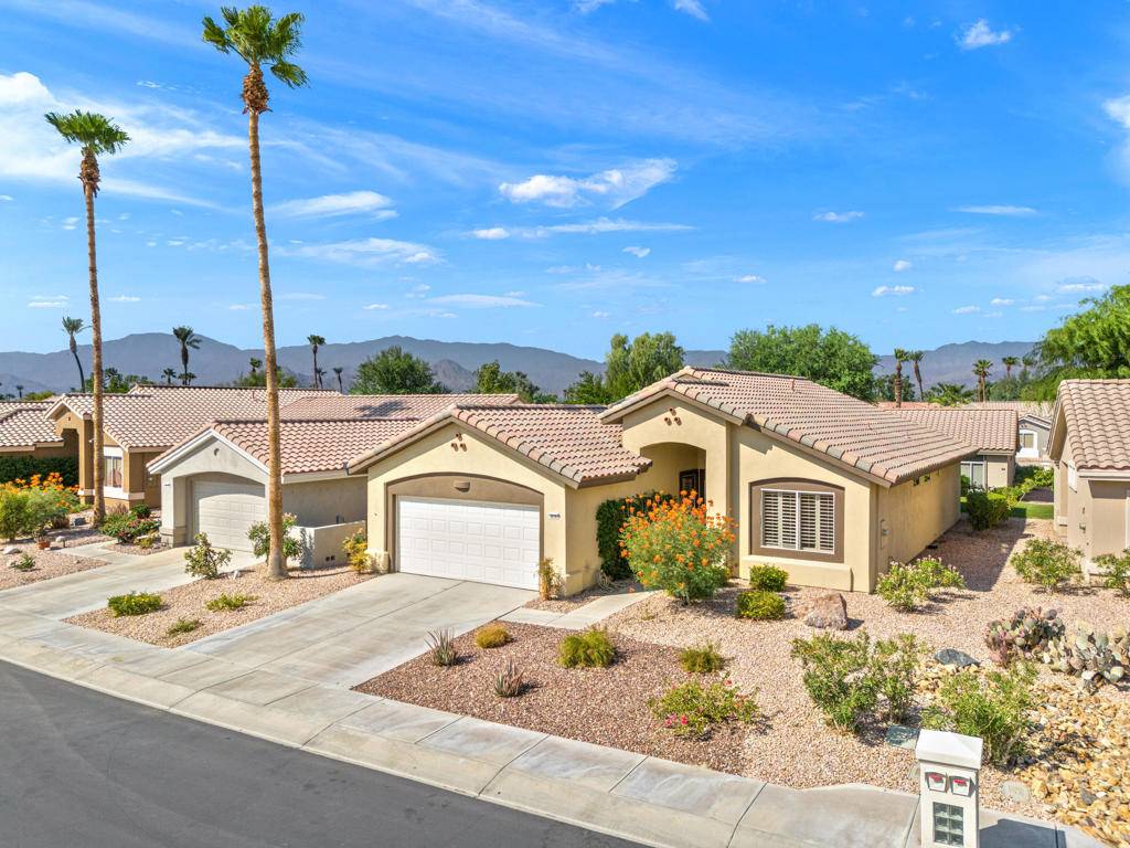 Palm Desert, CA 92211,38707 Burgundy LN