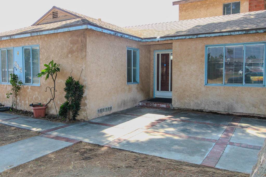 Ontario, CA 91762,945 W J ST