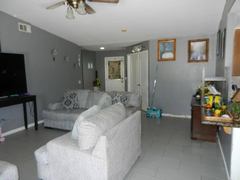 Thermal, CA 92274,1227 Black Sea AVE