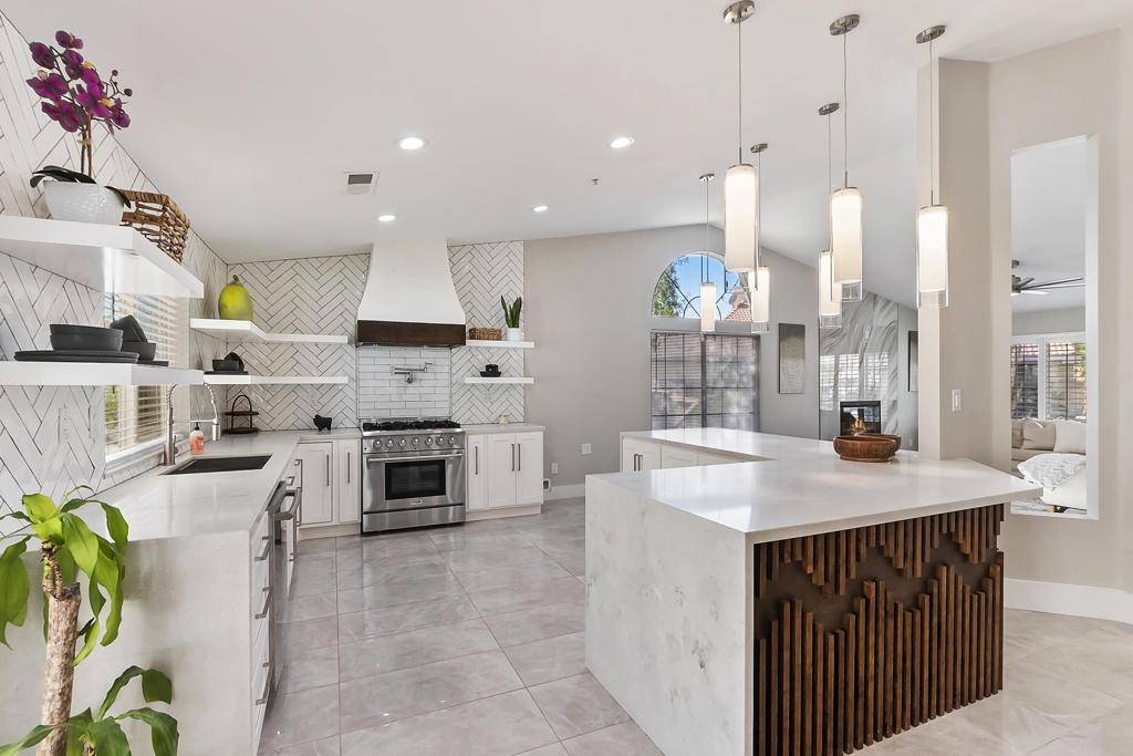 Desert Hot Springs, CA 92240,65975 Avenida Ladera