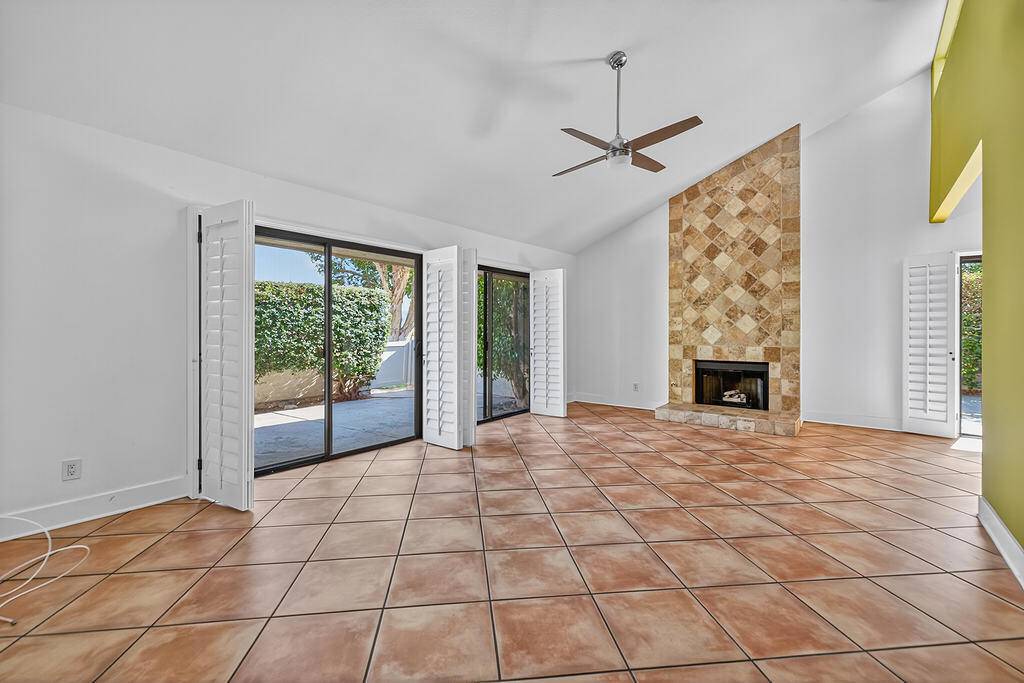 Palm Desert, CA 92260,72730 Yucca CT