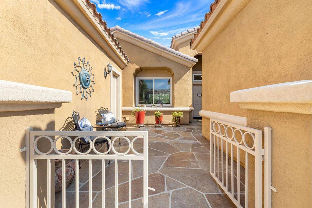 Palm Desert, CA 92211,78634 Falsetto DR