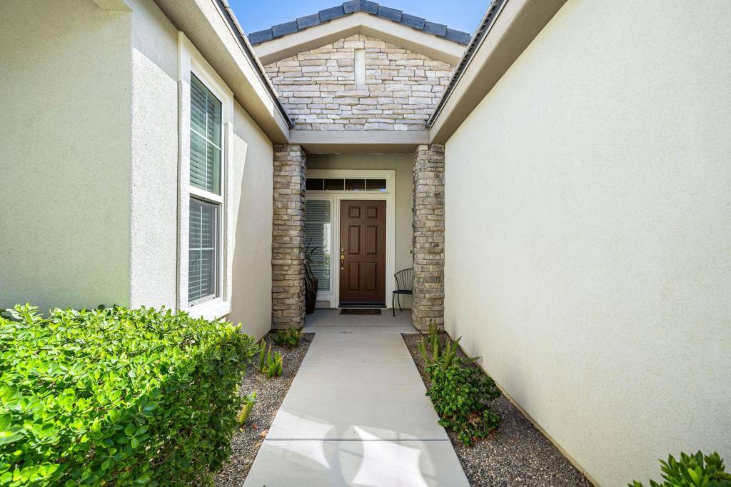 La Quinta, CA 92253,81497 Golden Poppy WAY