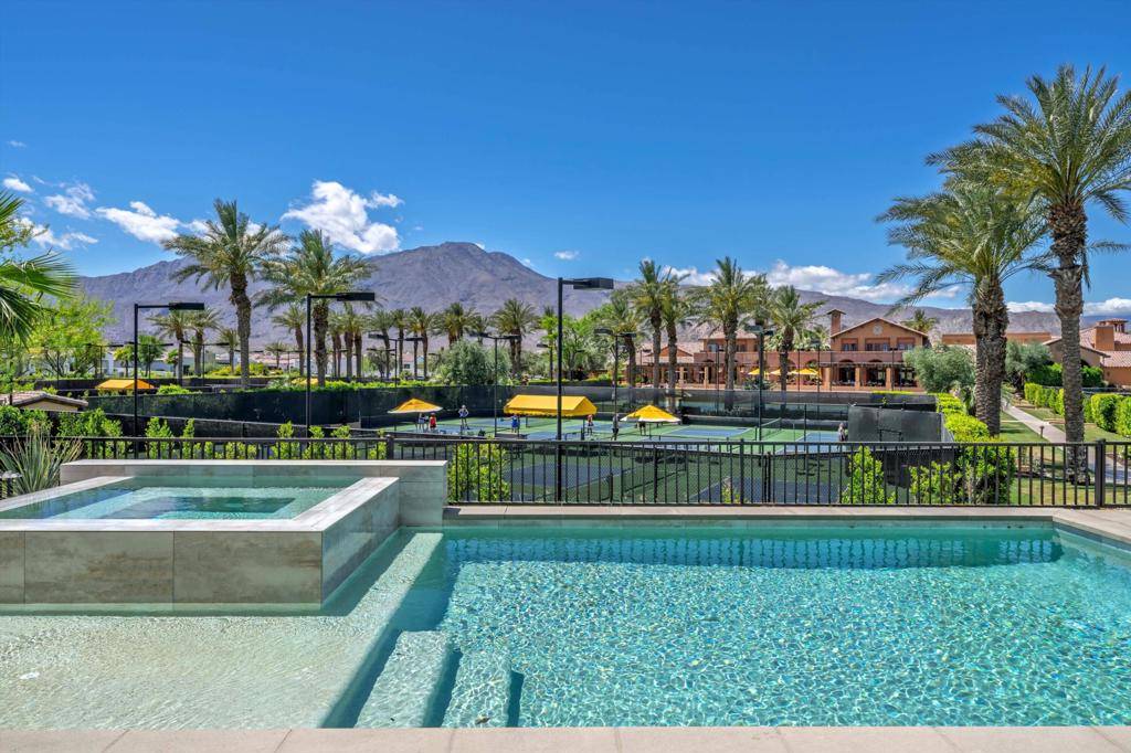 La Quinta, CA 92253,58920 Marbella