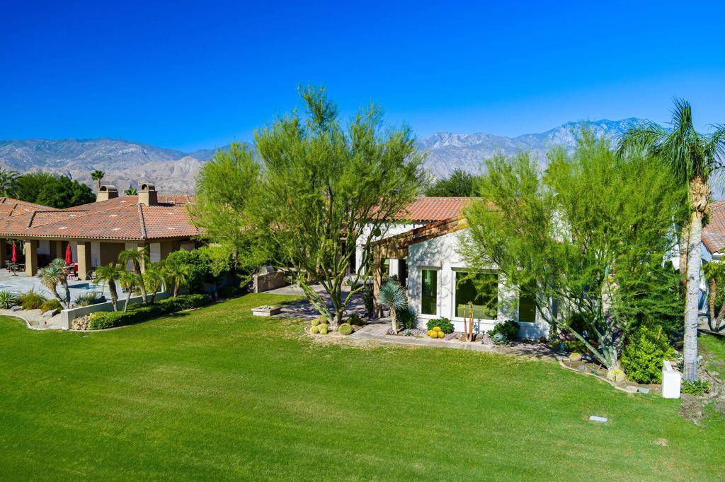 Rancho Mirage, CA 92270,326 Loch Lomond RD